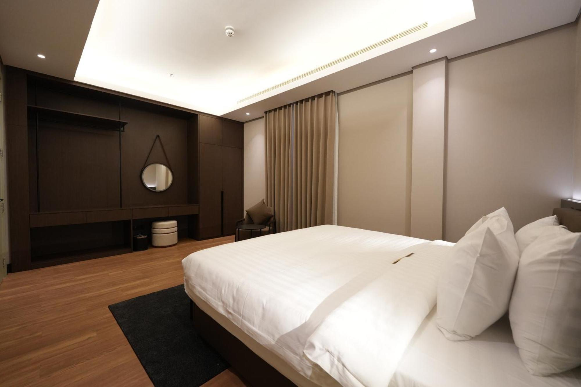 Snood Al Narjis Hotel *